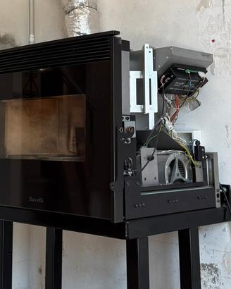 Inserto camino a pellet Ravelli RBV 710 COMPACT