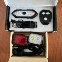 Pacchetto luci bici (anteriori+posteriori+frecce)