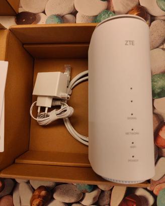 Router Modem ZTE G5B1 5G 4G, Top di gamma, ideale