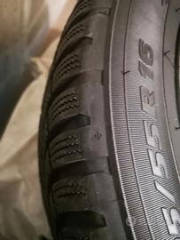Treno gomme con cerchi in lega Mercedes