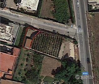 Terreno fronte strada