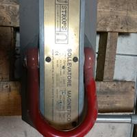 Sollevatore magnetico