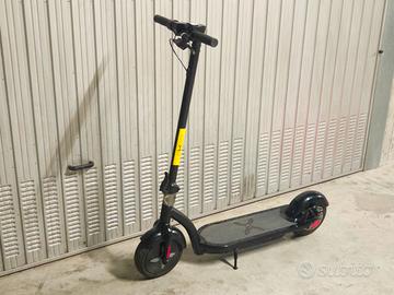 Monopattino Lexgo A10 Ruote 10 Praticamente Nuovo