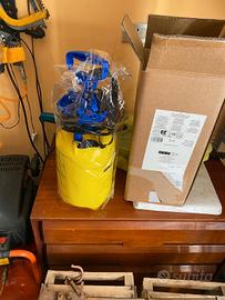 POMPA PER IRRORARE
NUOVA MAI USATA 
