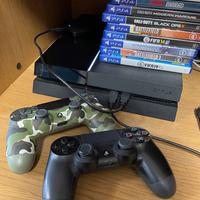 Ps4 + 9 Giochi + 2 Joypad