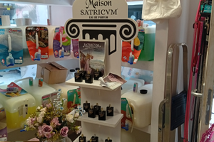 Locale alimenti ed accessori per animali