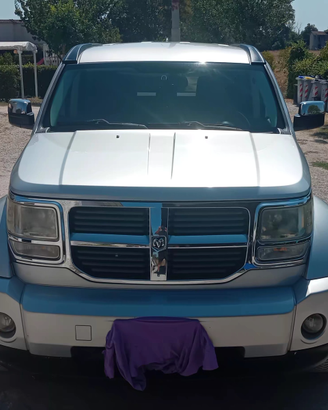 Dodge nitro