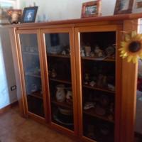vetrina in legno 