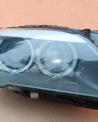 Fari anteriori originali per BMW Serie 5 F10