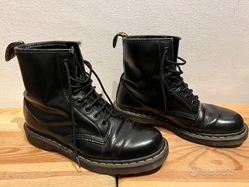 Dr martens 43 usate hotsell