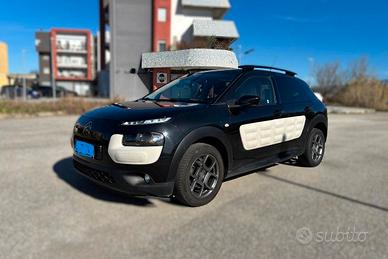 Citroën C4 Cactus 1.6 BlueHDi 100 Shine 2015