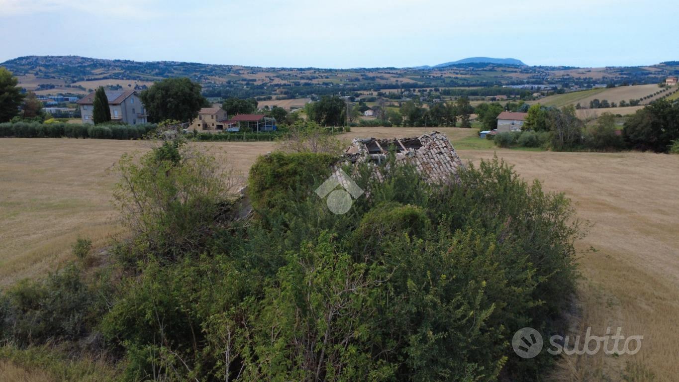 RUSTICO A POTENZA PICENA - Altro