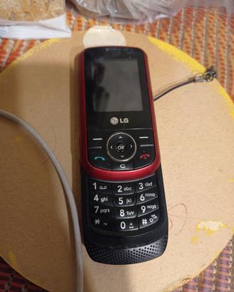 telefono cellulare LG KF510