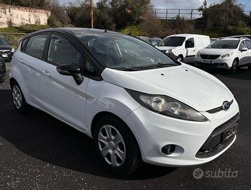 Ford Fiesta 1.6 TDCi 95 CV 5p. Titanium