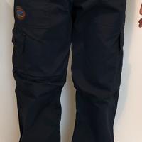 Pantaloni e maglia outdoor