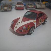 modellino porsche 911 s 24h le mans 1971 su base b