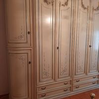 armadio stile veneziano