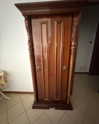 mobili dí antiquariato