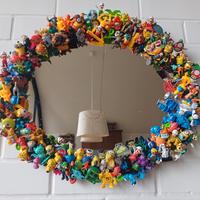 specchio con cornice fatta a mano