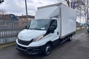 Iveco daily 35C160 furgone e sponda caricatrice