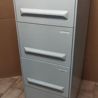 cassettiera in metallo 