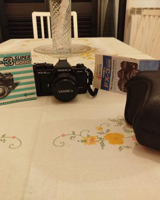 YASHICA FX 3 2000 SUPER