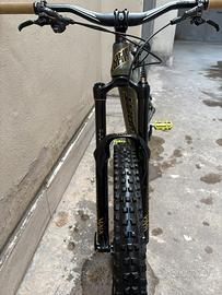 Bicicletta da enduro usata veramente poco
