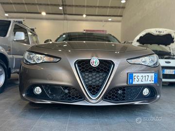 ALFA ROMEO GIULIA 2.2 Turbodiesel 180 CV 102340KM 