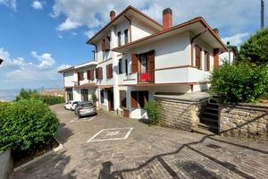 Villa o villino Castell'Azzara