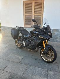 Tracer 9 gt