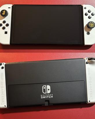 Nintendo Switch Oled ANCORA IN GARANZIA +Accessori