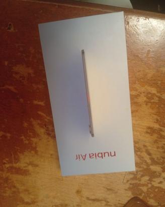 ZTE NUBIA AIR