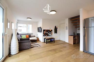 Naturno: Appartamento su due livelli, completament