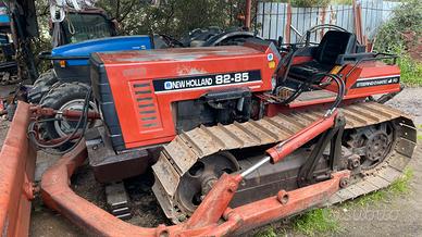 Newholland 82-85