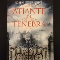 L'Atlante di Tenebra - John Stephens