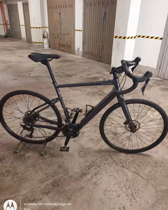 Cannondale Topstone Neo SL 2 + Ciclocomputer Mahle