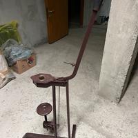 Tappatrice tappi sughero bottiglie vino