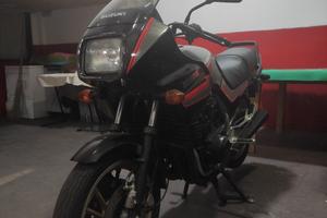Suzuki FWS 400 - 1986