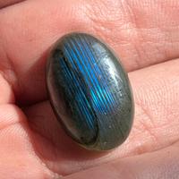 Cabochon ovale labradorite