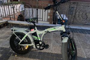 Bicicletta elettrica Reset 750 watt 48v anno 2025