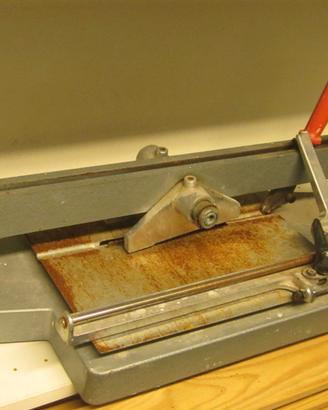 Taglia piastrelle Montolit art.34