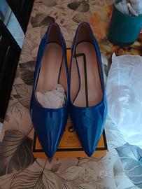 Scarpe con tacco per donna  colore azzurro lucido