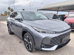 Mg HS HEV Luxury 224CV KM 0 7 ANNI GARANZIA UFFICI