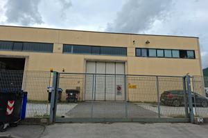 Vendita capannone industriale