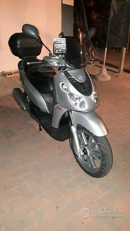 Piaggio Carnaby 250 - 2009
