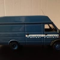 Modellino fiat daily - old cars - polizia