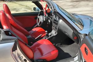 Daihatsu copen sedili e pannelli
