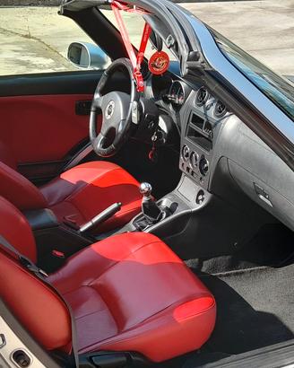 Daihatsu copen sedili e pannelli