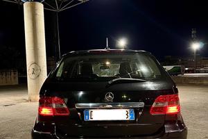 Mercedes Classe B 180
