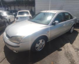 Ford Mondeo 2.0 TDDi cat 4p. Ghia